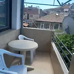 и анхиало Πανσιόν Πομόριε