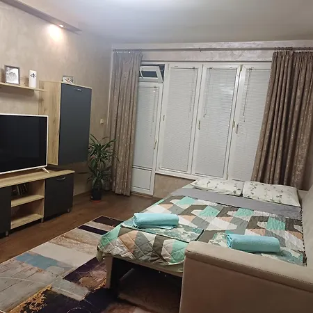 и анхиало 帕莫瑞