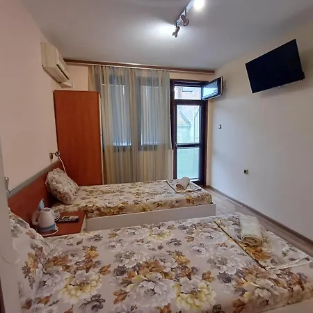 и анхиало Vendégház