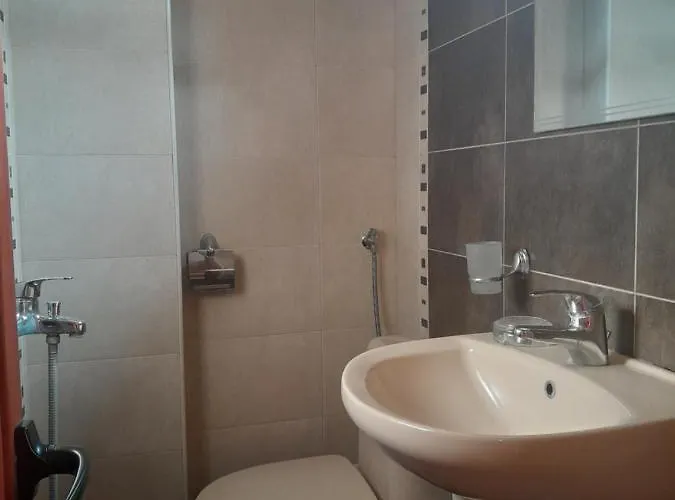 и анхиало Vendégház