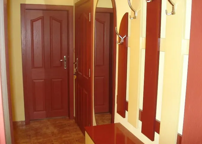 и анхиало Vendégház *