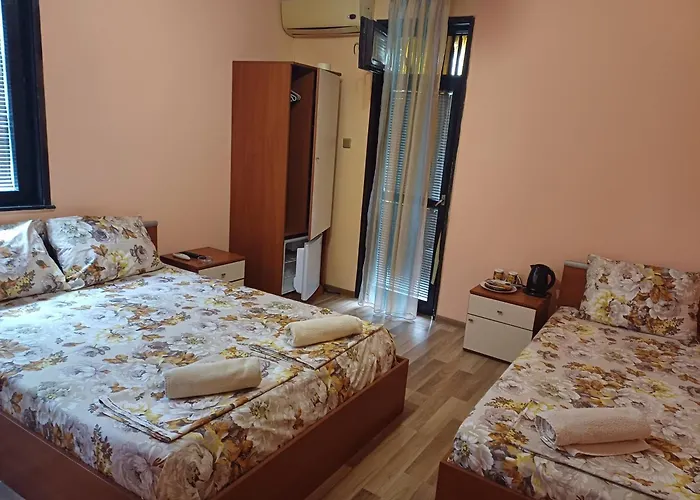 и анхиало Vendégház