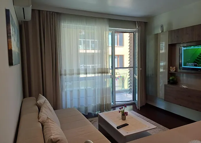 Vendégház и анхиало *