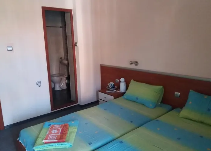 и анхиало Vendégház *